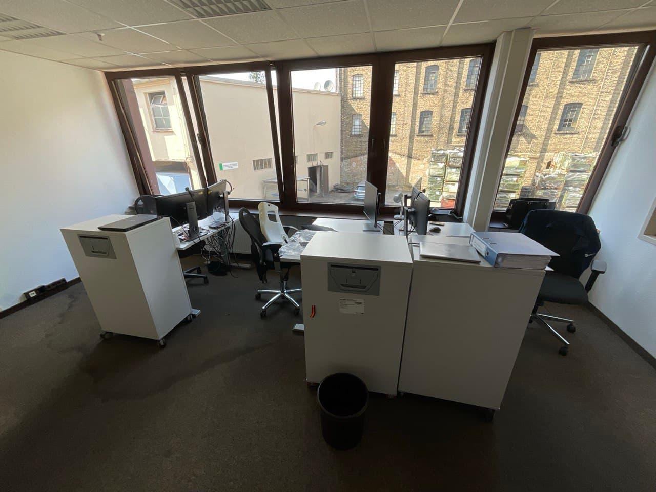 Gewerbeentrümpelung — Büro 200qm — Bild 3